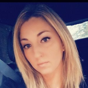 Meet your Posher, Christie